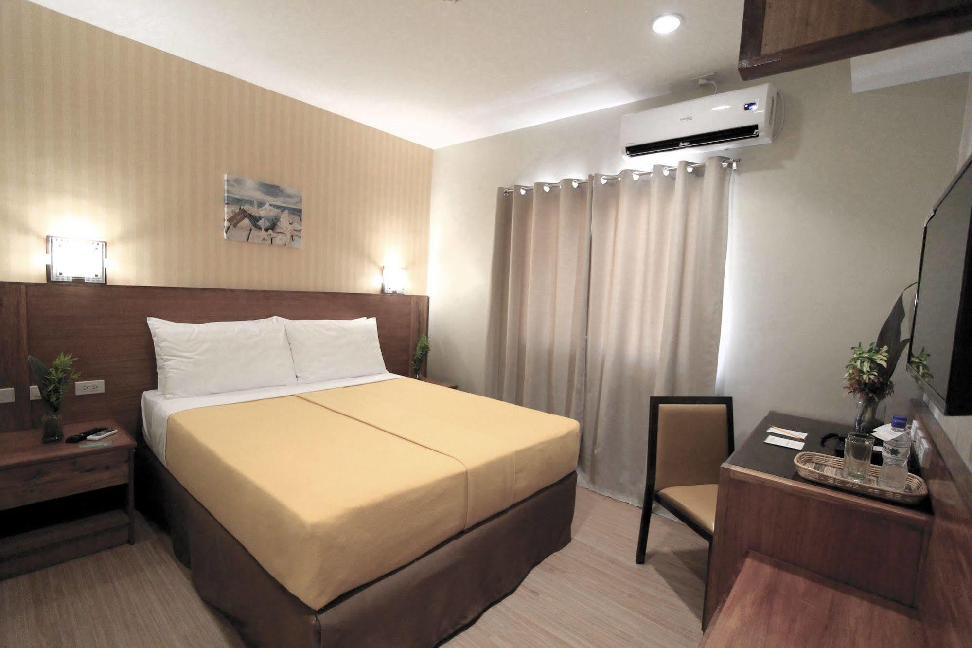 Coron Soleil Express Hotel Екстериор снимка