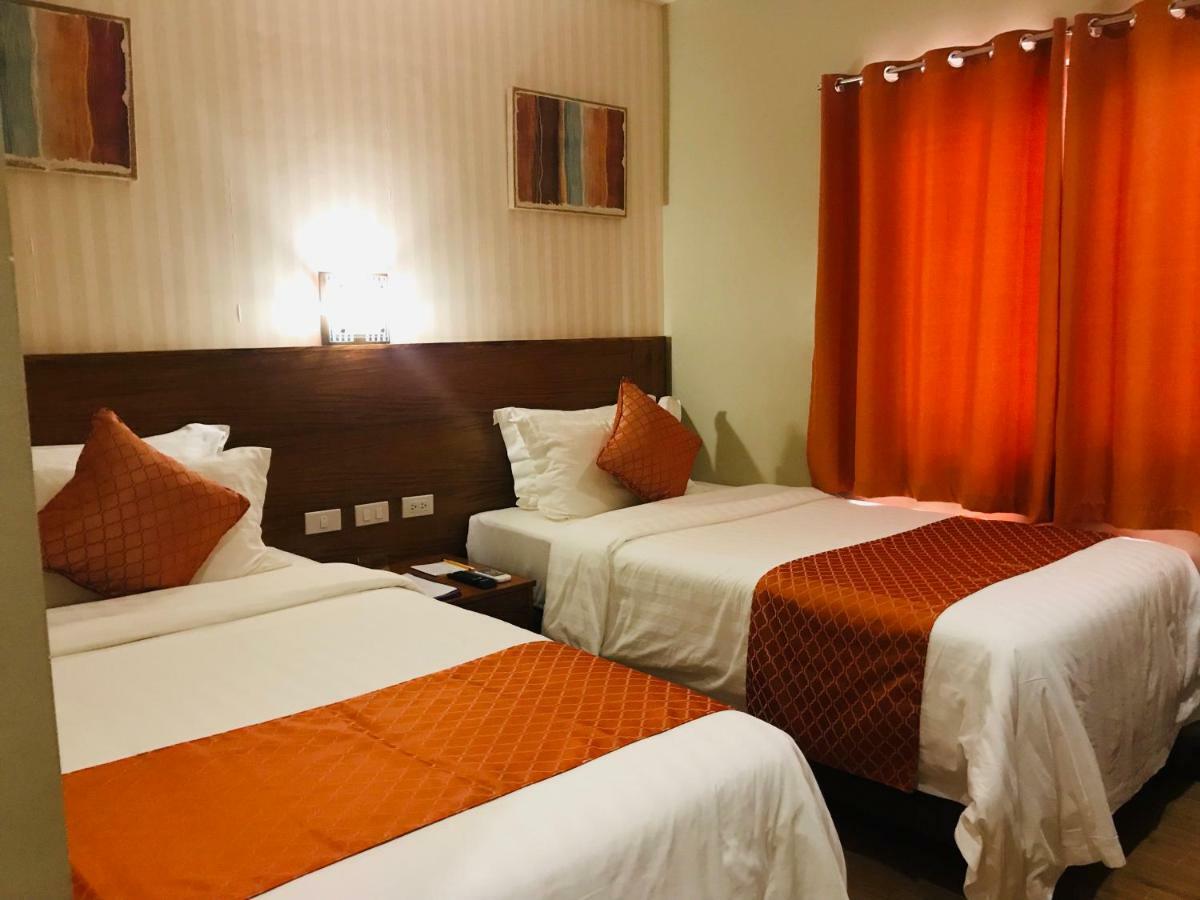 Coron Soleil Express Hotel Екстериор снимка